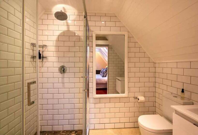 غرفة ديلوكس, The Willets Boutique