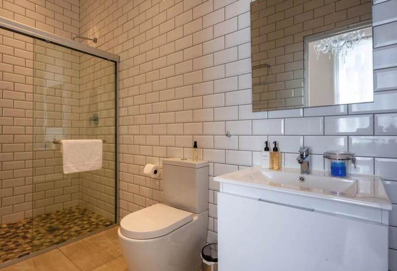 غرفة ديلوكس, The Willets Boutique