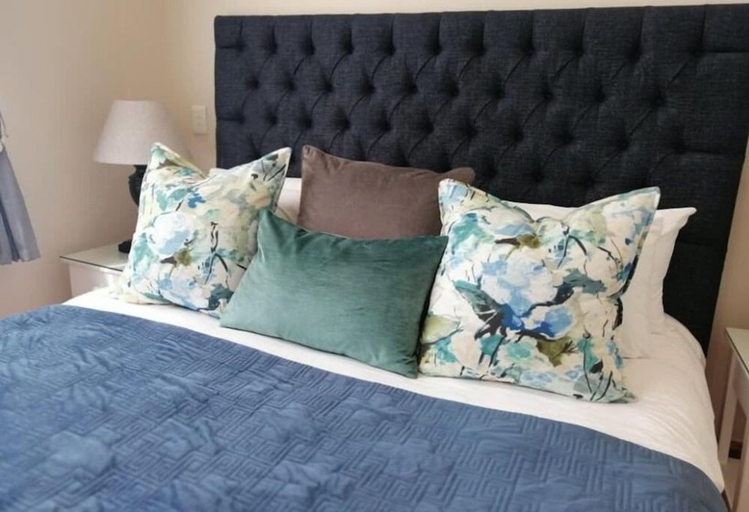 غرفة ديلوكس, The Willets Boutique