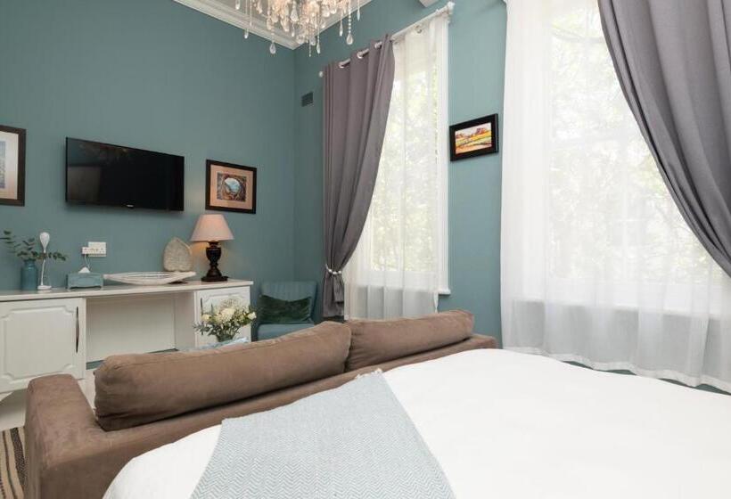 غرفة ديلوكس, The Willets Boutique