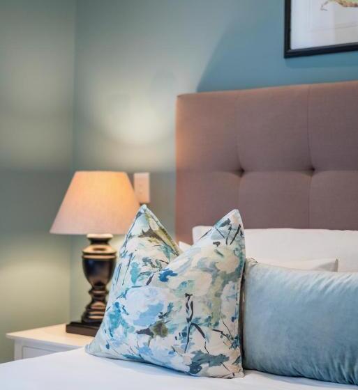 غرفة ديلوكس, The Willets Boutique