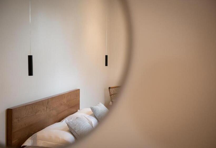 ガーデンビュースタンダードルーム, Couvent De La Salette & Spa