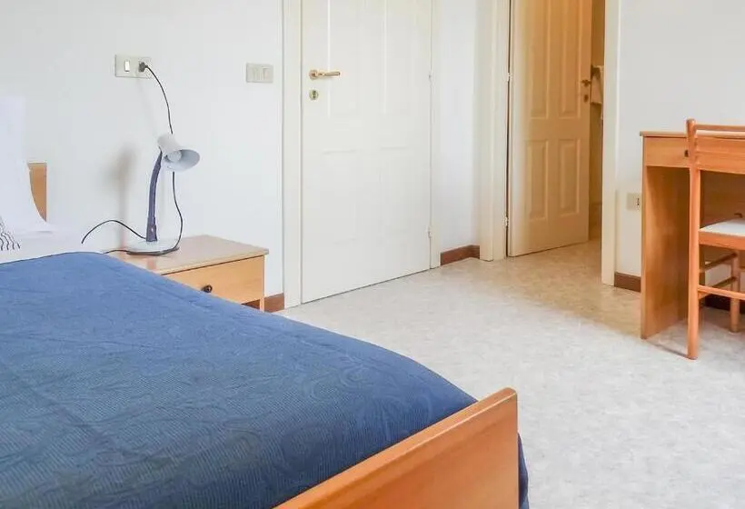 اتاق استاندارد یک نفره, Guest House Villa Angaran San Giuseppe
