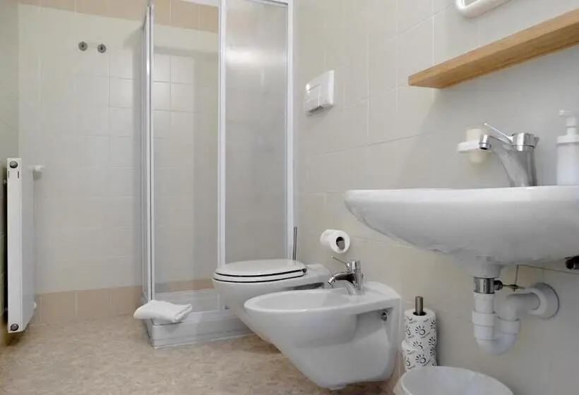 اتاق استاندارد یک نفره, Guest House Villa Angaran San Giuseppe