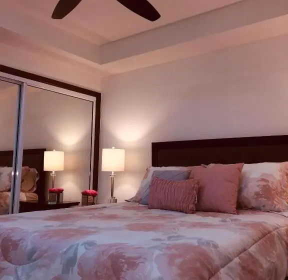 海の見える１ベッドルームアパートメント, La Jolla Excellence, Exclusive Front Beach!
