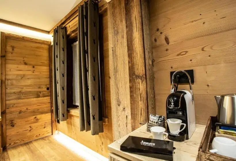 اتاق لوکس, Alpine Rooms Guesthouse
