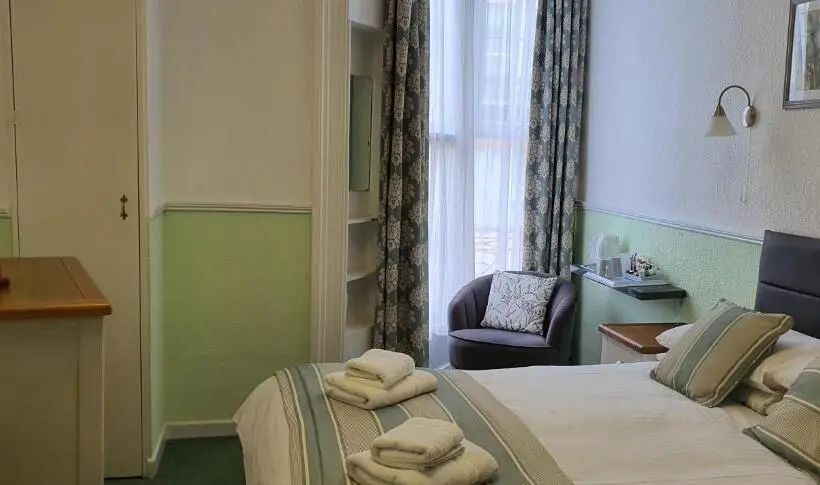 スタンダードルーム, Corbiere Guest House