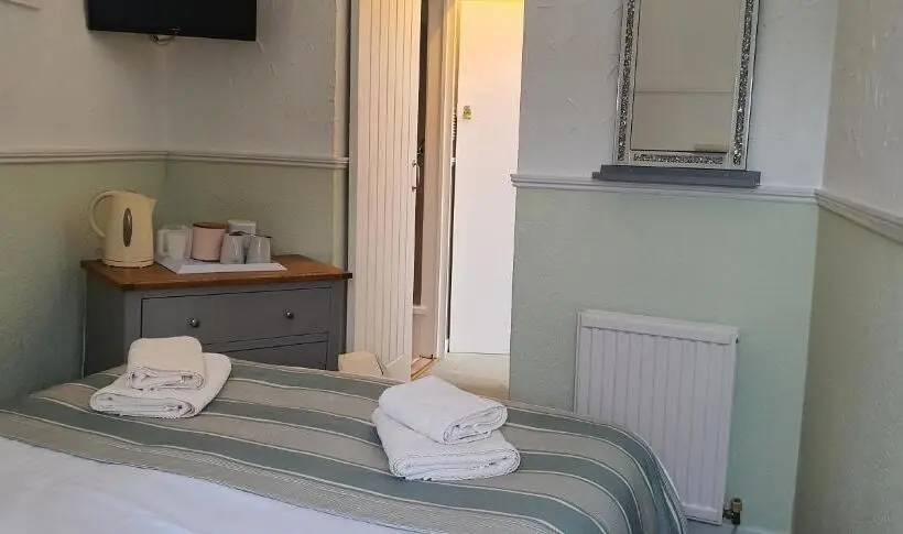 エコノミールーム, Corbiere Guest House