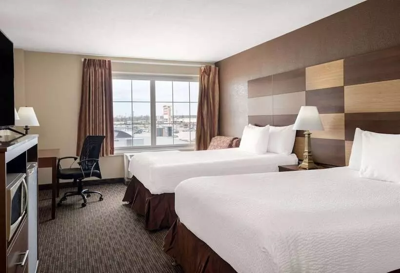 اتاق استاندارد با 2 تخت دوبل, Americinn By Wyndham Cedar Rapids North