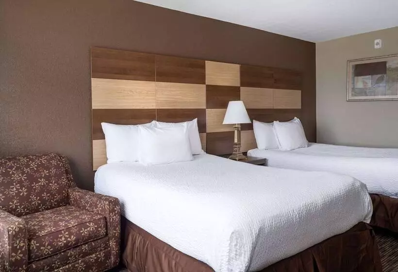 اتاق استاندارد با 2 تخت دوبل, Americinn By Wyndham Cedar Rapids North