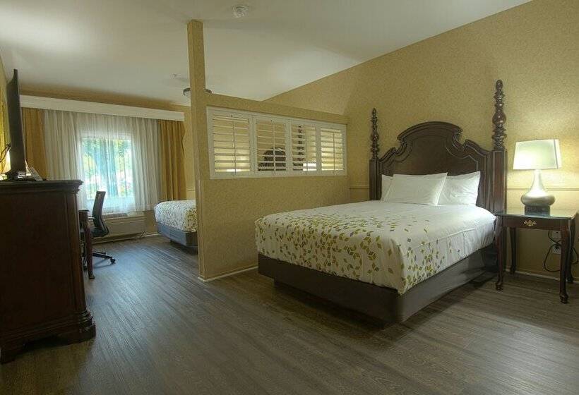 غرفة سوبيريور, Azure Hotel&suites Ontario Trademark Collection By Wyndham