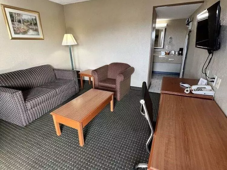 Perhesviitti, Continental Inn And Suites
