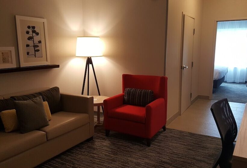 Люкс, Country Inn & Suites By Radisson, Savannah Midtown, Ga