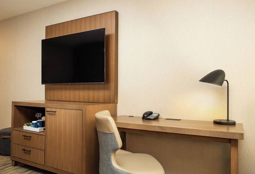 Номер Стандарт 2 Двуспальные Кровати, Four Points By Sheraton Downtown Seattle Center