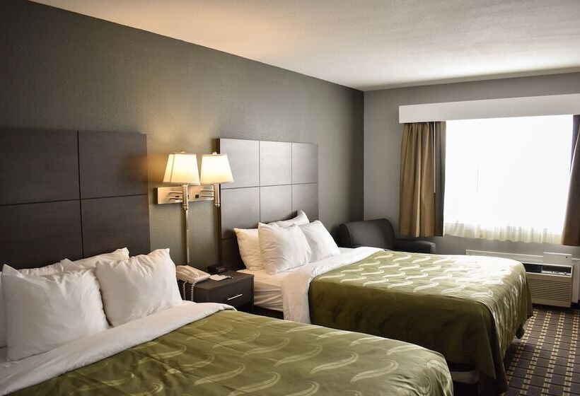 غرفه قياسيه سريرين مزدوجين, Quality Inn Mauston I 90