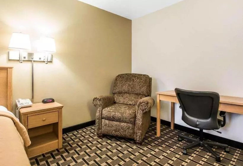 身障者適用スタンダードルーム, Quality Inn Mauston I 90
