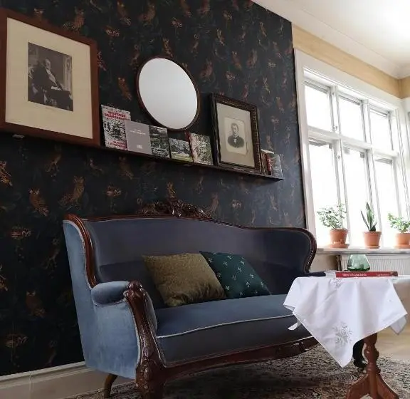 庭の見えるシングルルーム, Disponentparken Café Och Bed & Breakfast
