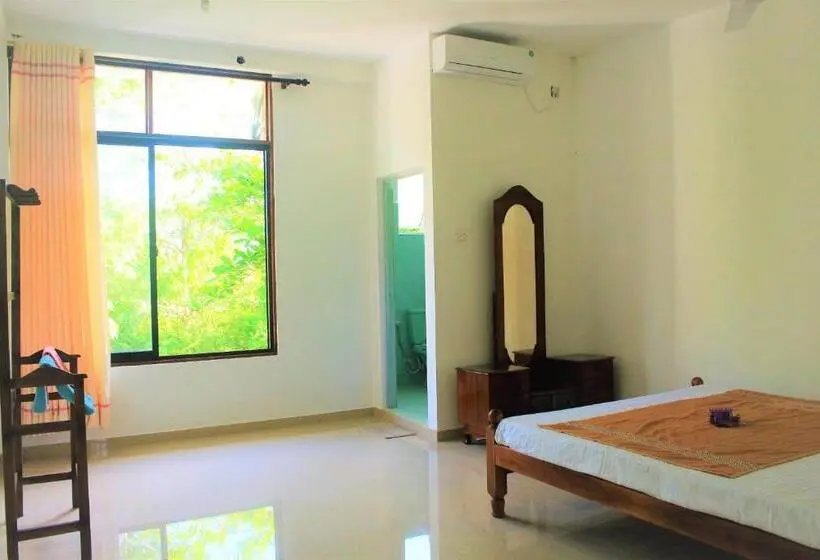 Deluxe-perhehuone, Samanala Resort