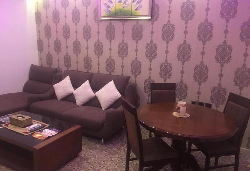 דירת דופלקס בת חדר שינה 1, Nourth House Apart