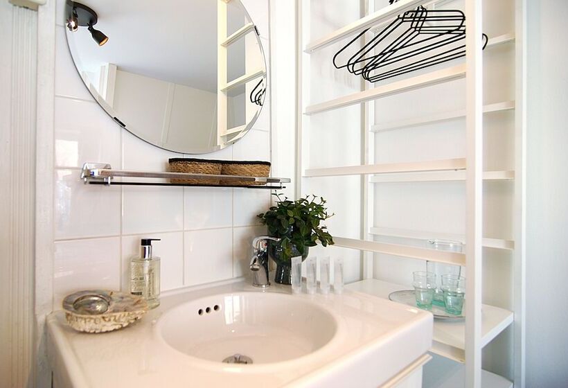 스탠다드 룸, Zand