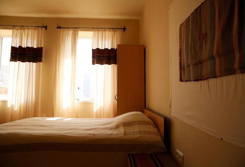 Дом 1 Спальня, Wings Of Tatev Private Villa