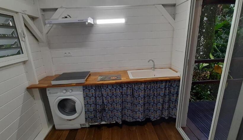 اتاق استاندارد سه نفره, Les Gîtes De La Lézarde