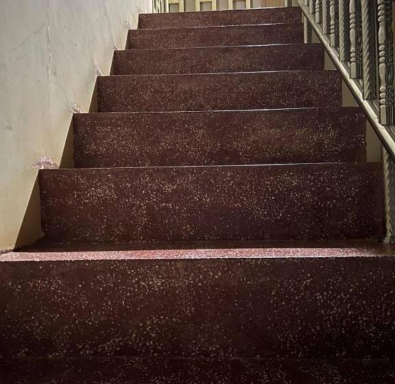 اتاق استاندارد سه نفره, Ta Eng Guesthouse