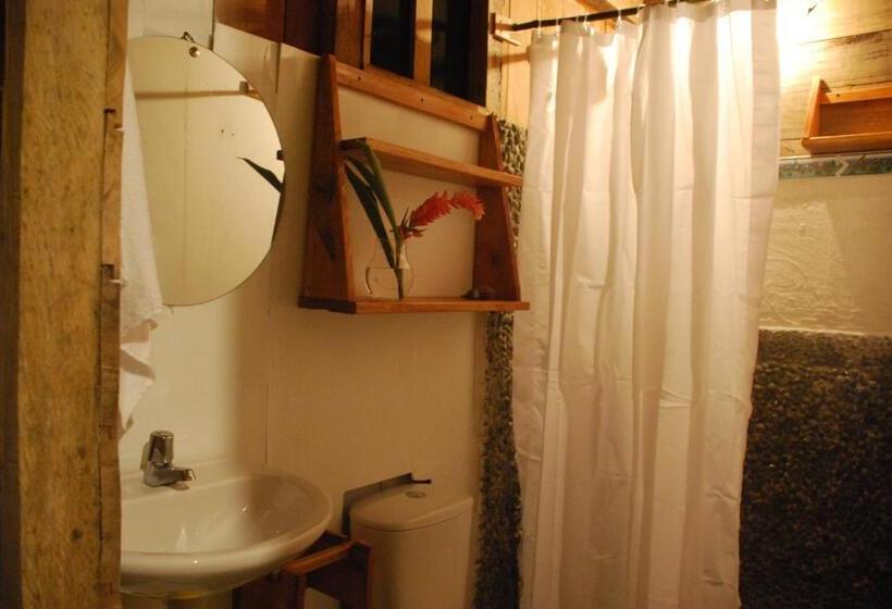 三人经典房间, Paraiso Escondido