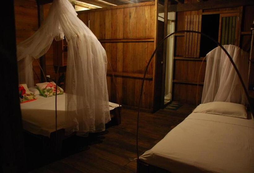 三人经典房间, Paraiso Escondido