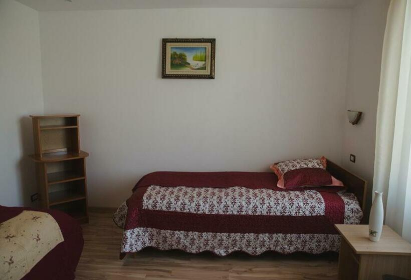 غرفة قياسية, Casa Rustica