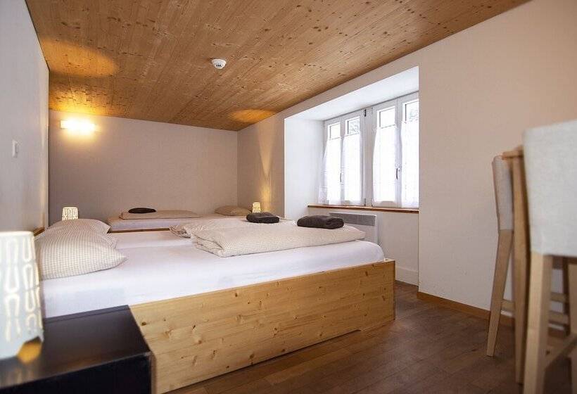 غرفة قياسية ثلاثية, Sust Lodge Am Gotthard