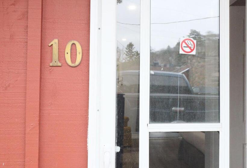 Standard Værelse Søudsigt, Algonquin Lakeside Inn