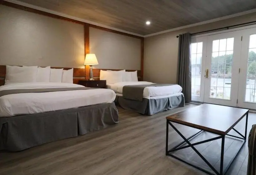 ファミリールーム, Algonquin Lakeside Inn