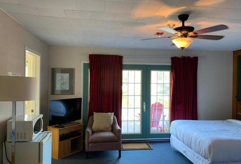 Familie Værelse, Algonquin Lakeside Inn