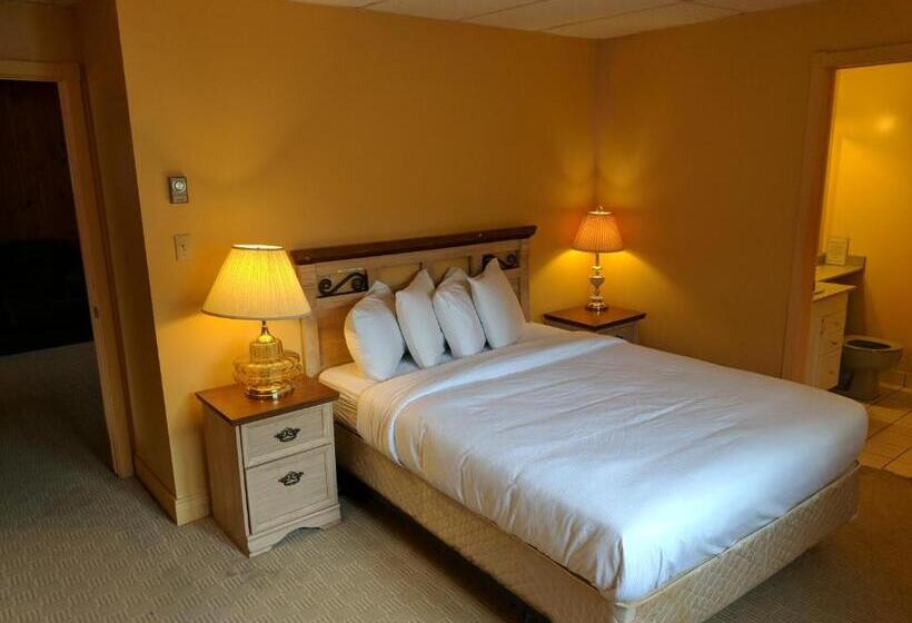 Deluxe 4 Pers. Værelse, Algonquin Lakeside Inn