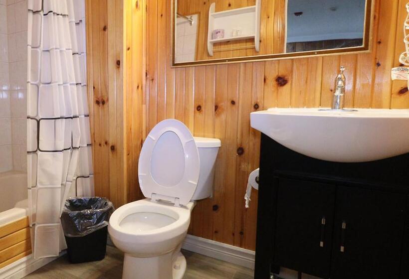 Deluxe Familie Værelse, Algonquin Lakeside Inn