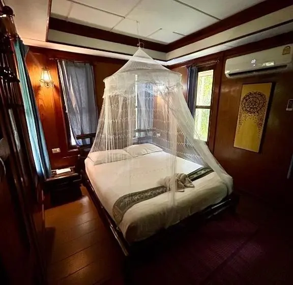 スタンダードバンガロー, Khao Sok Paradise Resort