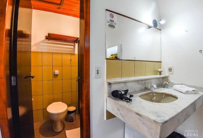 バルコニー付きスタンダードトリプルルーム, Pousada Palhocinha Garopaba