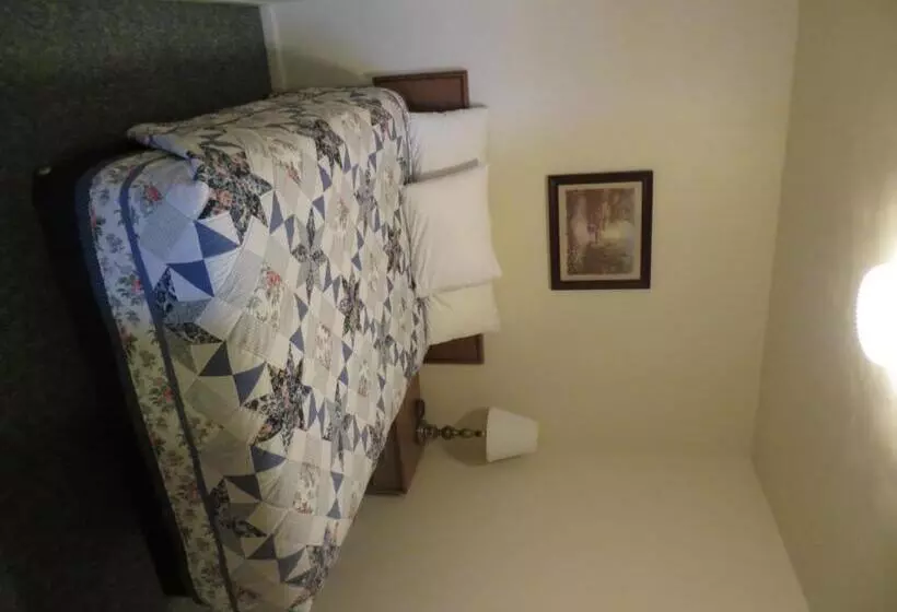 ２ベッドスイートルーム, Chief Motel