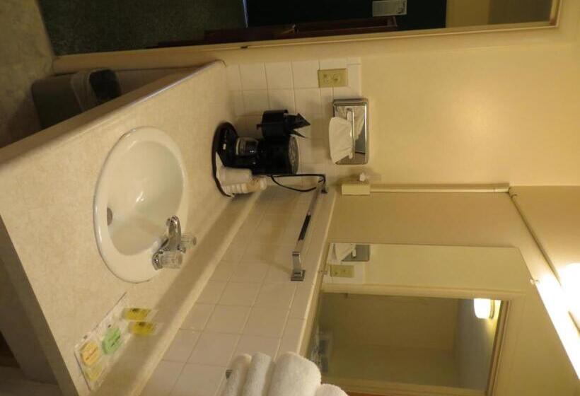 2ベッドスイートルーム, Chief Motel