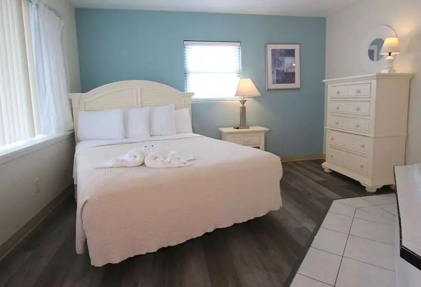 Standard-huone Parivuode, The Crusader Oceanfront Family Resort
