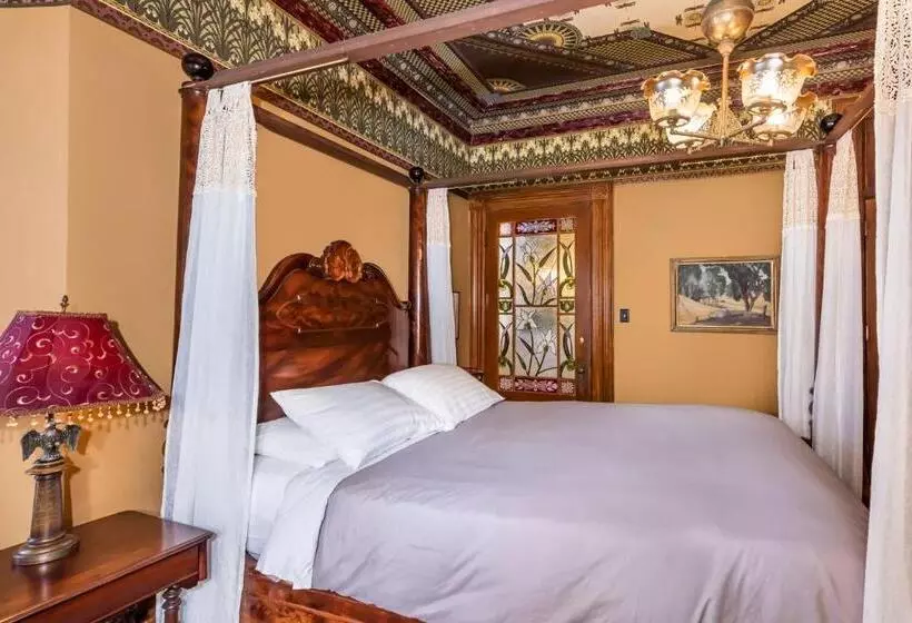 デラックスルーム, Chateau Tivoli B&b
