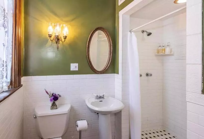 デラックスルーム, Chateau Tivoli B&b