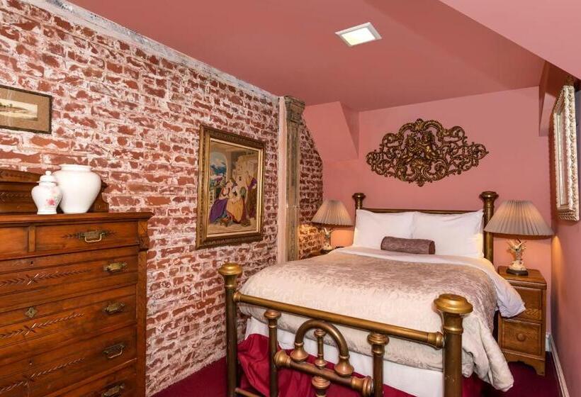 四人标准间, Chateau Tivoli Bed And Breakfast