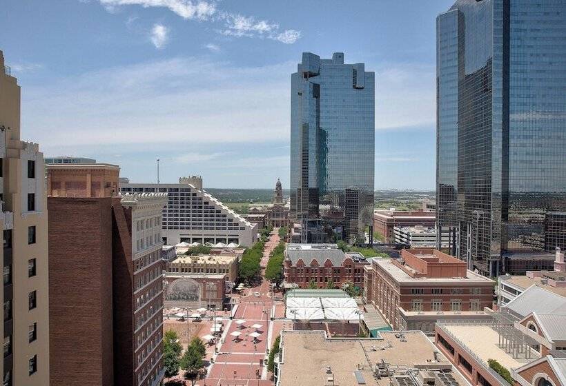 标准间带双人床, Courtyard Fort Worth Downtown/blackstone