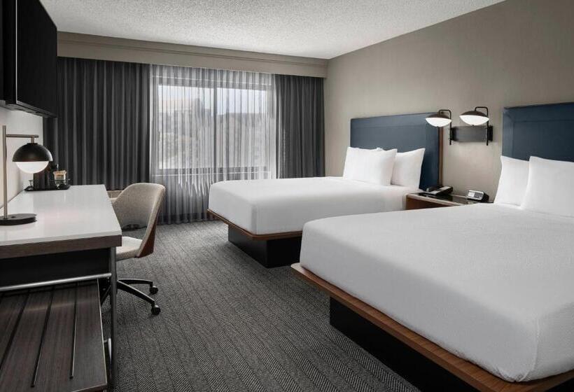 Номер Стандарт, Courtyard Jacksonville Butler Boulevard