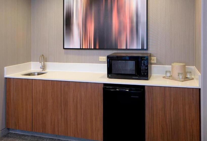 جناح غرفتين نوم, Courtyard By Marriott Kokomo