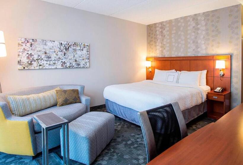 Стандартный Номер Кровать Кинг, Courtyard Rochester Brighton