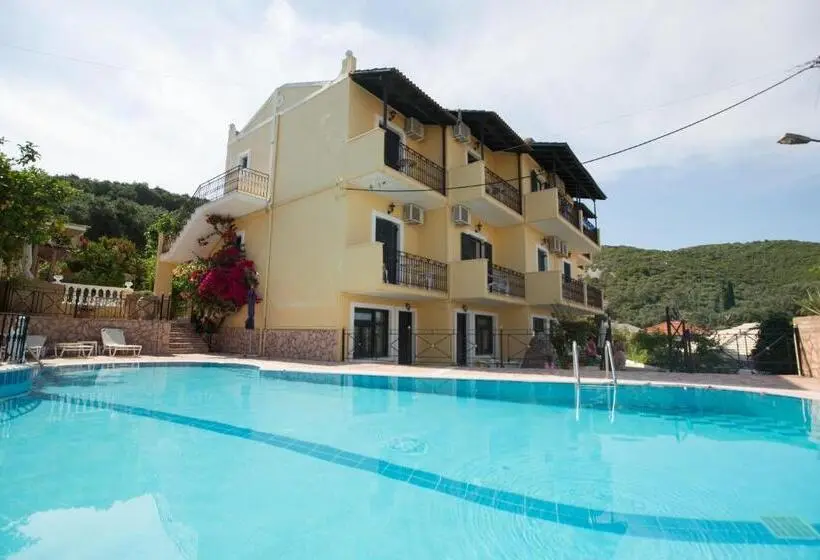 海の見えるスタンダードスタジオ, Avra Sea View Paradise Pool Apartments