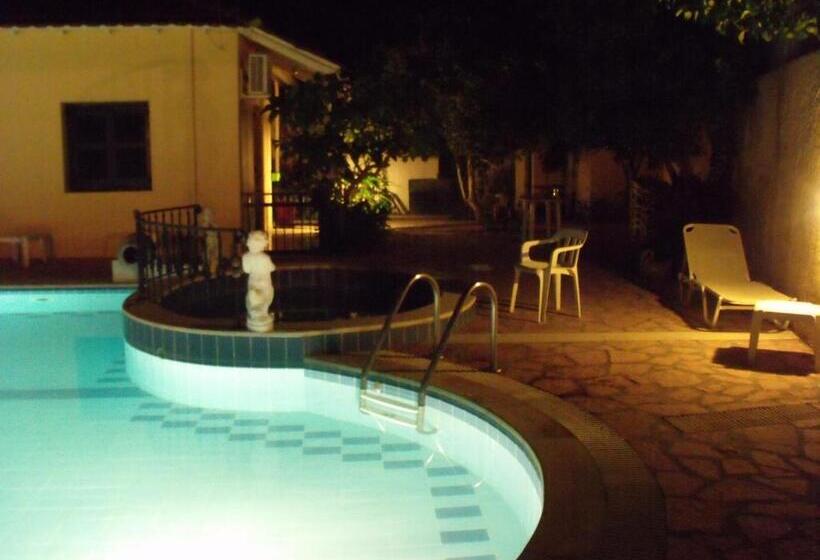 ３ベッドルームアパートメント, Avra Sea View Paradise Pool Apartments